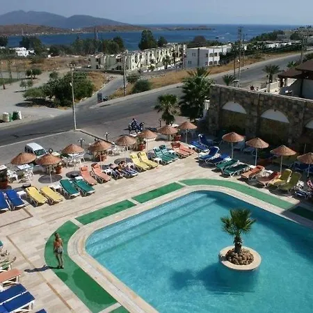 Sunpoint Family Hotel 3*